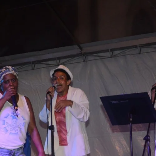 Folia Jaguari?na